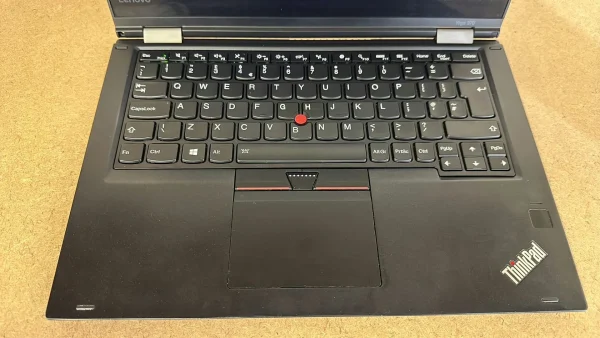 Lenovo ThinkPad Yoga 370 - Intel Core I5-7300U - 16GB RAM - 256GB SSD - 13.3" Screen with Windows 11 Pro and Office 2021 Professional Plus - product detail image 5 of 9