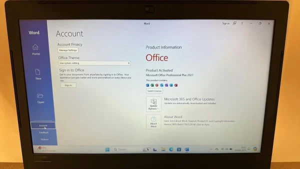 Lenovo V130-14IKB - Intel Core I5-7200U - 8GB RAM - 256GB SSD - 14" Screen with Windows 11 Pro and Office 2021 Professional Plus - product detail image 4 of 9