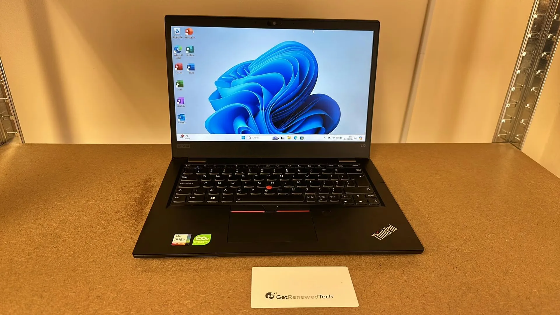 Lenovo L13 Gen 2 - Intel Core I5-1135G7 - 8GB RAM - 256GB SSD - 13.3" Screen with Windows 11 Pro and Office 2021 Professional Plus - main product image
