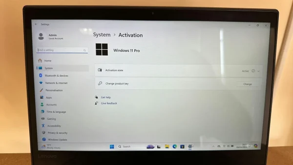 Lenovo ThinkPad Yoga 370 - Intel Core I5-7300U - 16GB RAM - 256GB SSD - 13.3" Screen with Windows 11 Pro and Office 2021 Professional Plus - product detail image 8 of 9