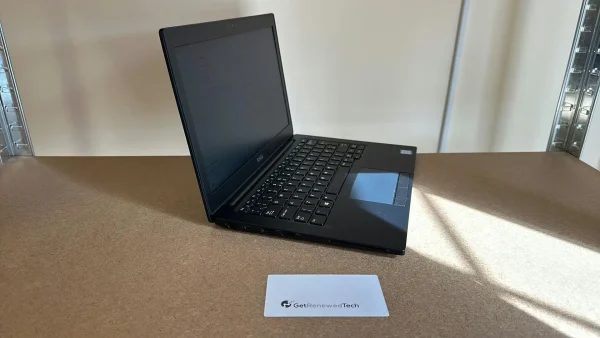 Dell Latitude 7290 - Intel Core i7-8650U - 16GB RAM - 256GB SSD - 12.5" Screen with Windows 11 Pro and Office 2021 Professional Plus - product detail image 7 of 8