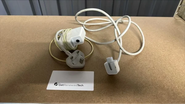 Macbook Pro Retina 13 Inch Early 2015 Model A1502 Comes with Sonoma and Office 2021 - product detail image 9 of 11