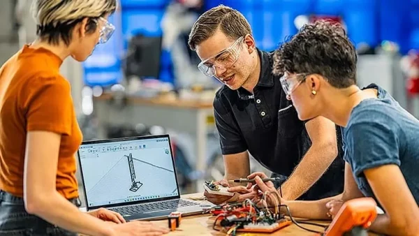 Autodesk Fusion 2023/2024/2025/2026 for Windows - unified design tools